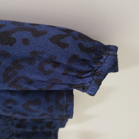 New Womens LOFT Long Sleeve Royal Blue Leopard Print Top - Picture 5 of 8